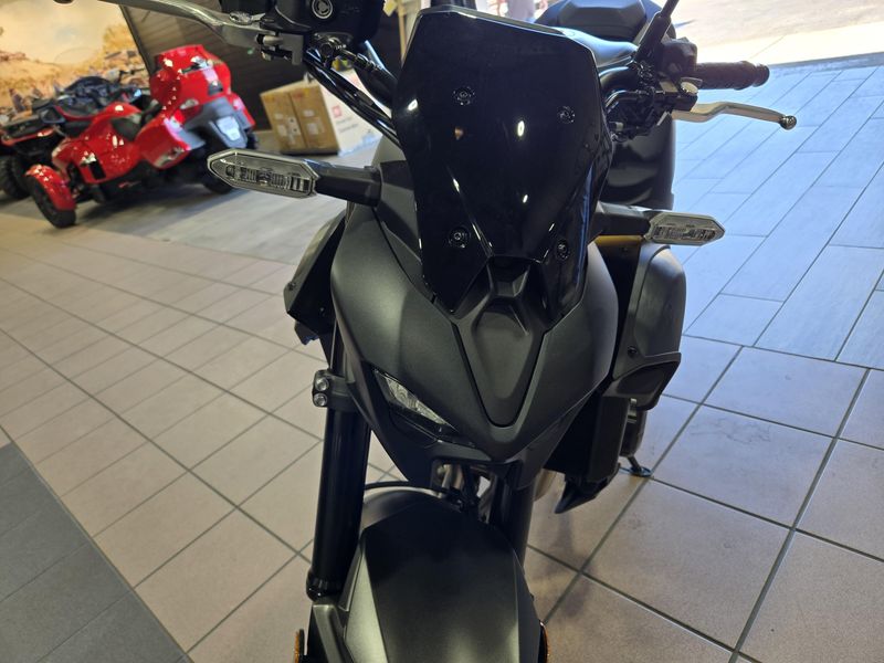 NEW 2026 KAWASAKI Z900 ABS Image 7