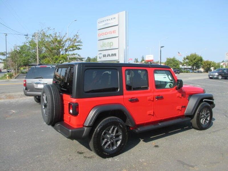 Used 2024 Jeep Wrangler Sport SImage 7