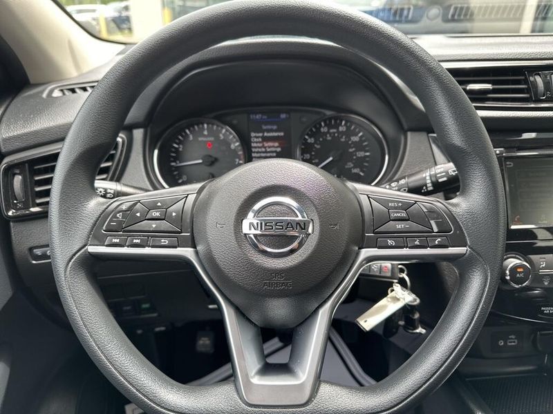 2022 Nissan Rogue Sport SImage 33