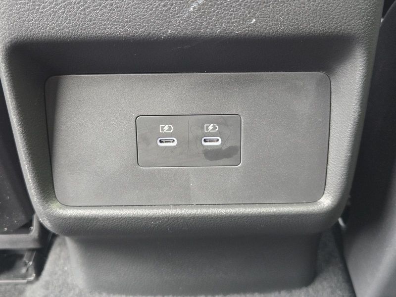 Used 2024 Nissan Rogue FWD SV