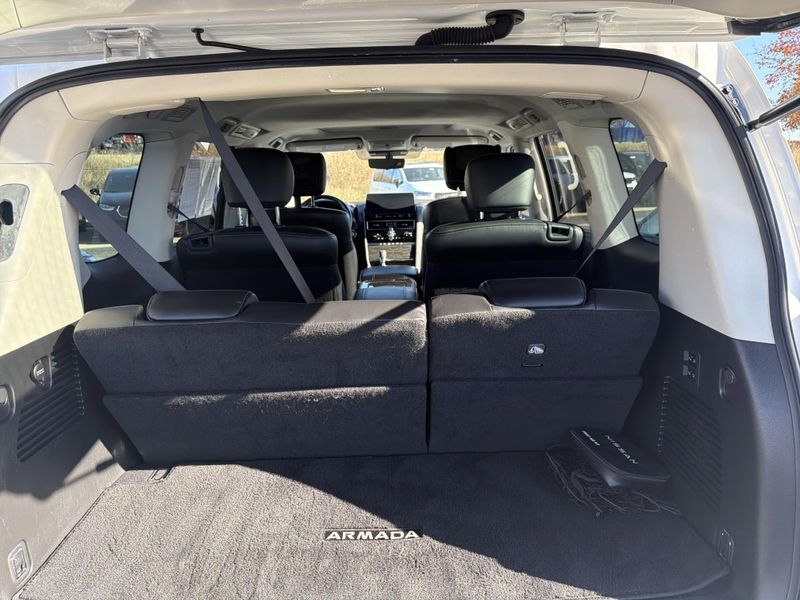 Used 2023 Nissan Armada PlatinumImage 13