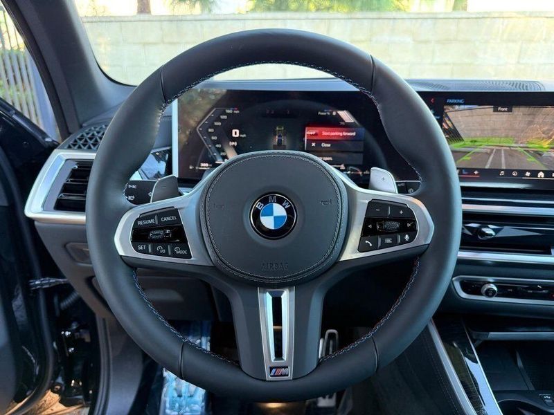 New 2026 BMW X5 M60iImage 23
