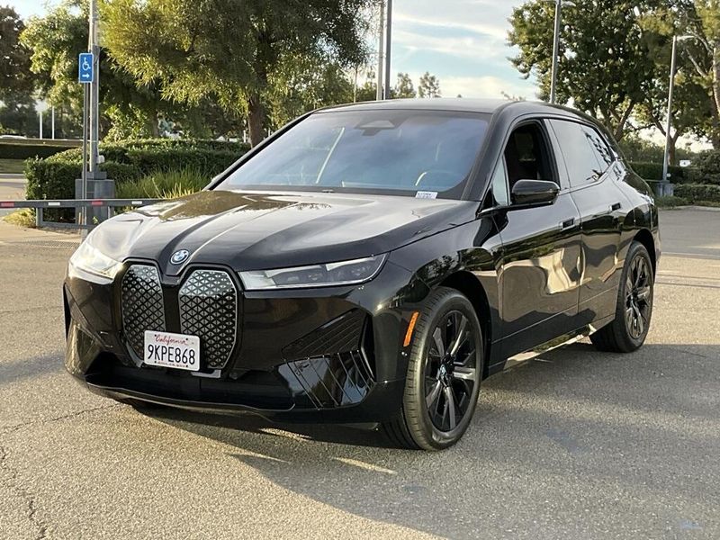 2024 BMW iX xDrive50Image 4