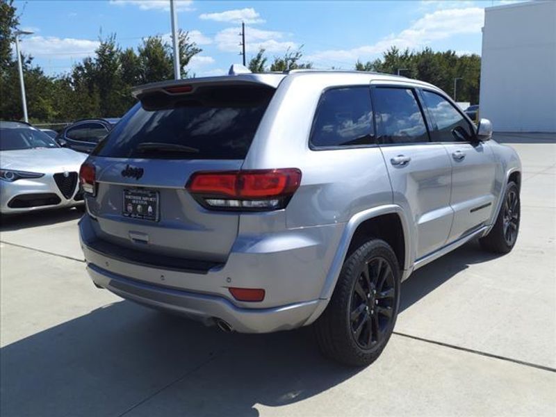 2018 Jeep Grand Cherokee AltitudeImage 14