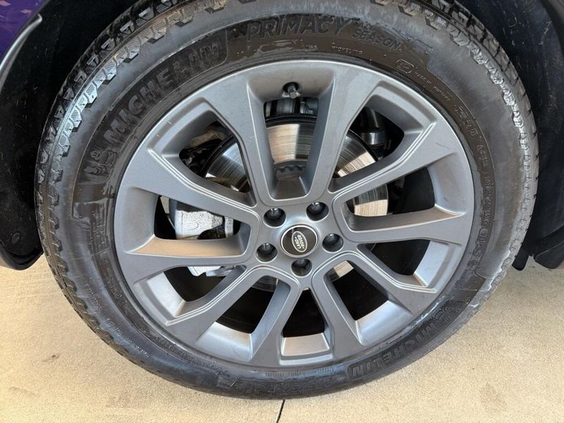 2023 Land Rover Range Rover Sport SE