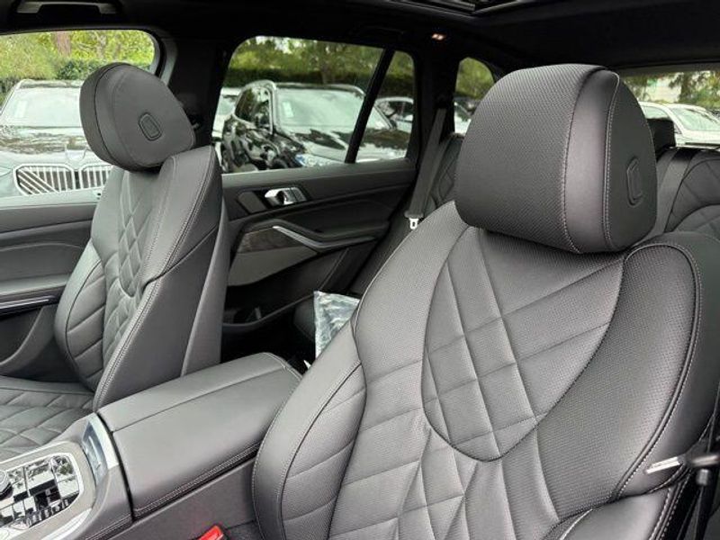 New 2026 BMW X5 xDrive50eImage 19