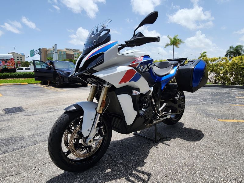 2021 BMW S 1000 XR Image 4