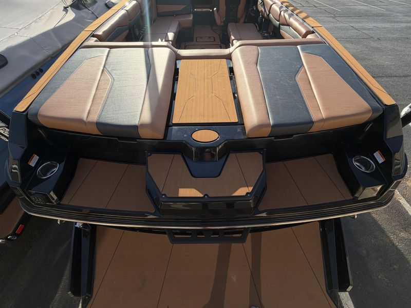 NEW 2026 AXIS A-SERIES A245 Image 10