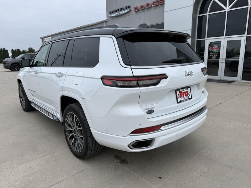 Used 2025 Jeep Grand Cherokee L Summit ReserveImage 42