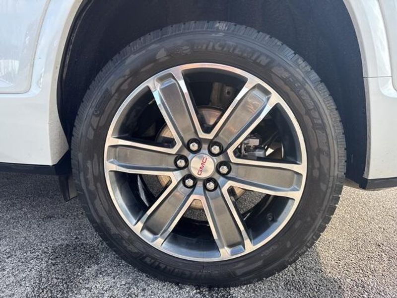 2018 Gmc Acadia Denali photo 7