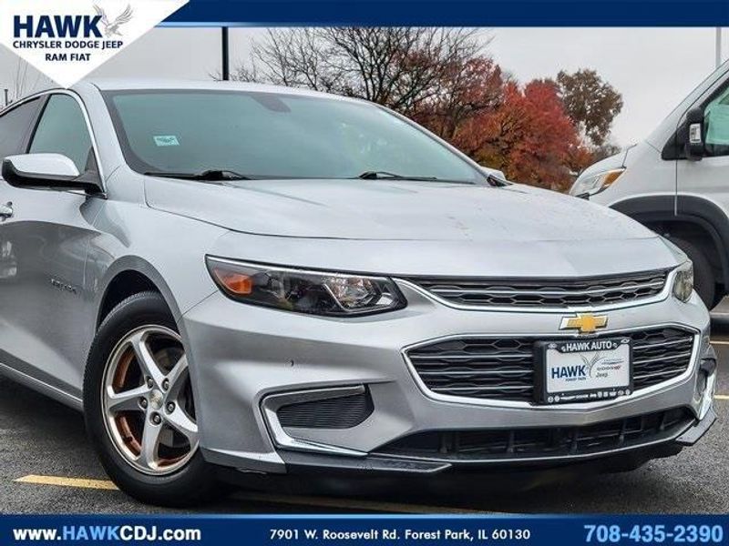 2017 Chevrolet Malibu LS photo 2