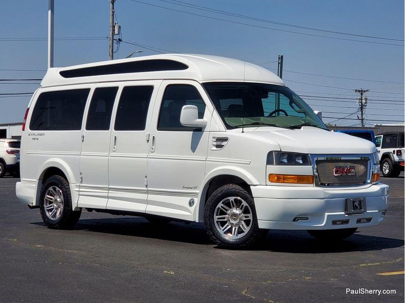 2020 GMC Savana Cargo Image 9