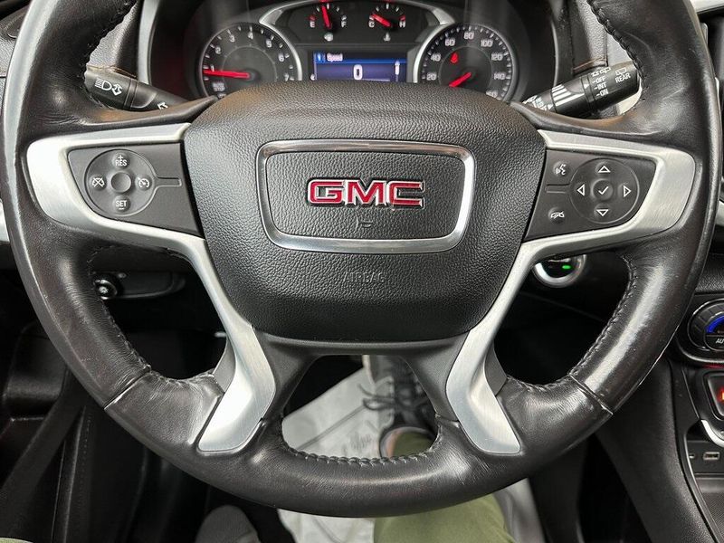 2019 GMC Terrain SLEImage 3