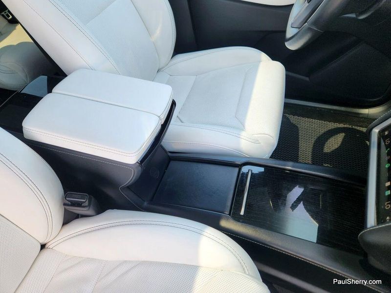 2018 Tesla Model X P100DImage 40