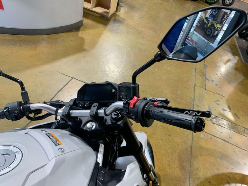 New 2025 Yamaha MT-03 Image 15