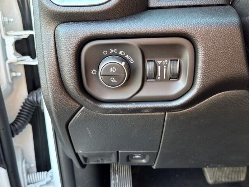 2026 Ram 3500 Laramie photo 12