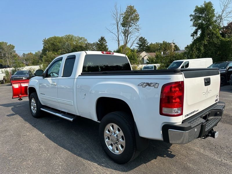 2013 GMC Sierra 2500HD SLTImage 14