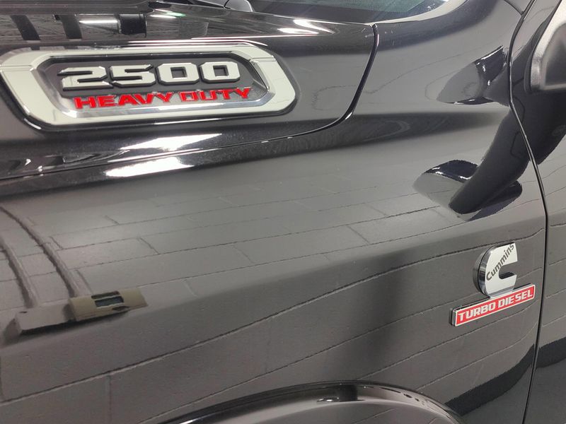 Used 2022 RAM 2500 Laramie Crew Cab LongBox Diesel 4x4Image 5