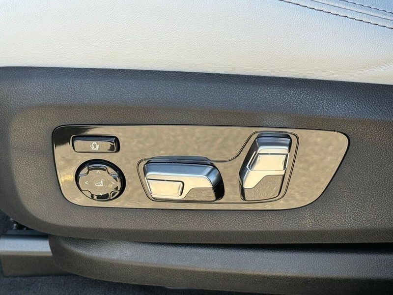 New 2026 BMW X5 M CompetitionImage 19