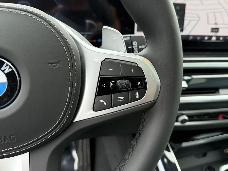 2026 BMW X7 xDrive40iImage 24