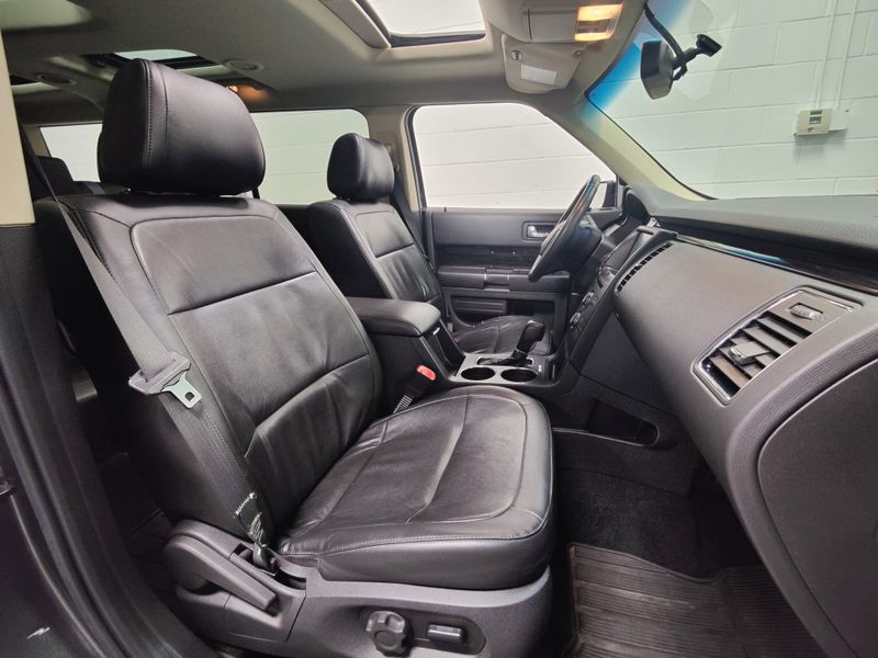 2015 Ford Flex SEL AWD w/Vista Roof & NavigationImage 5