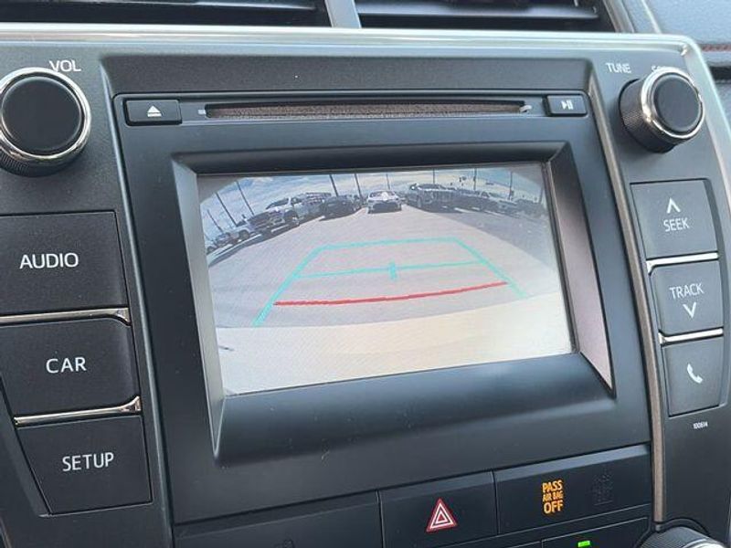 Used 2017 Toyota Camry XLEImage 25