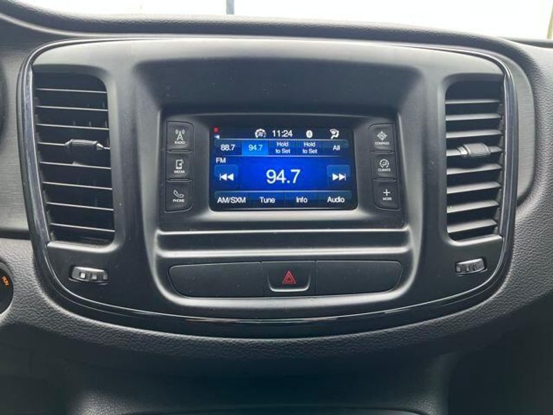 2016 Chrysler 200 S
