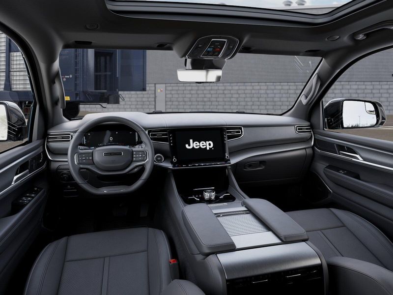 2026 Jeep Grand Wagoneer Limited Reserve 4x4Image 14