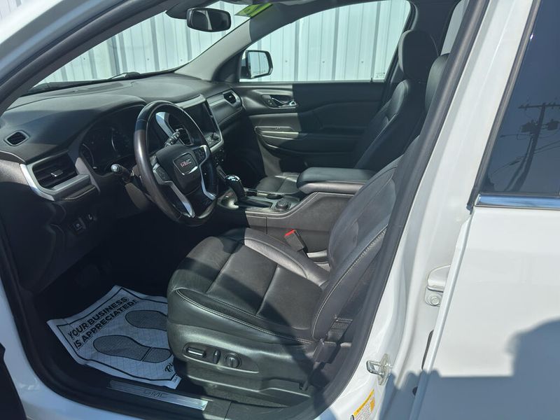 2018 Gmc Acadia SLT photo 3