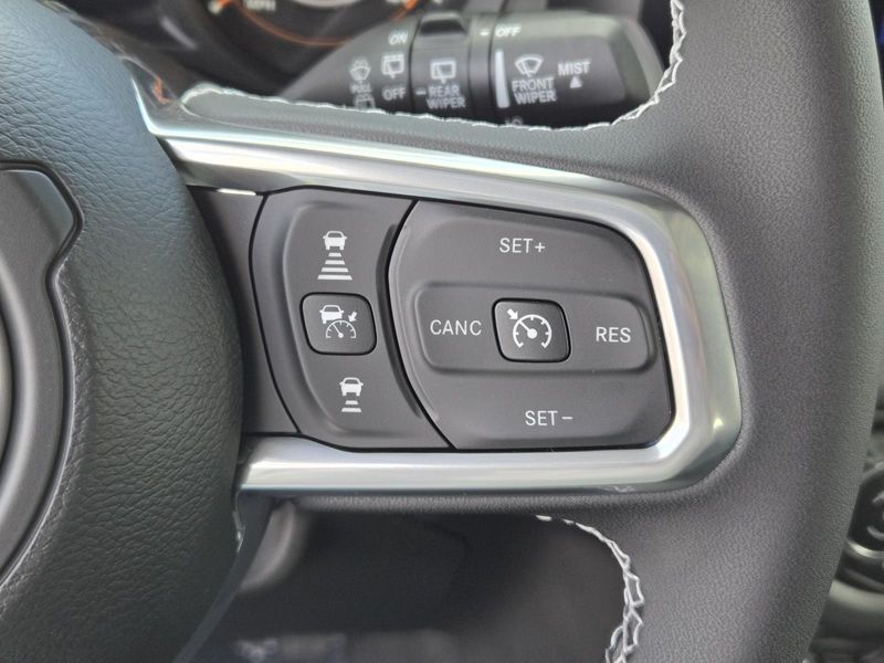 New 2025 Jeep Wrangler 4-door Sahara