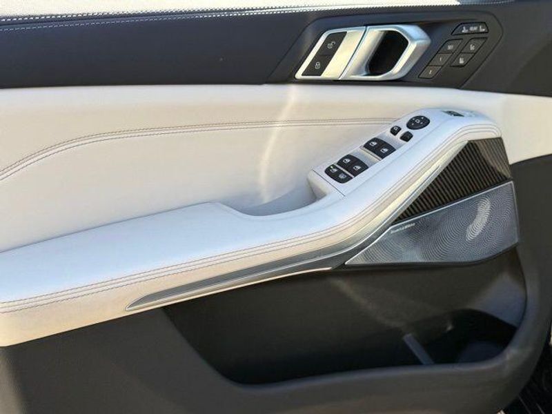 Used 2026 BMW X7 M60iImage 18