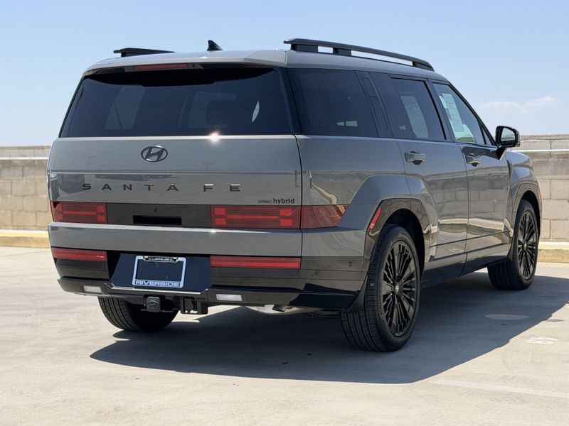 Used 2025 Hyundai Santa Fe Hybrid CalligraphyImage 10