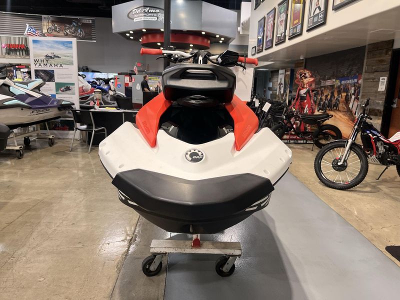 New 2025 Sea-Doo SPARK FOR 3 90 TRIXX (SOUND SYSTEM) Image 13