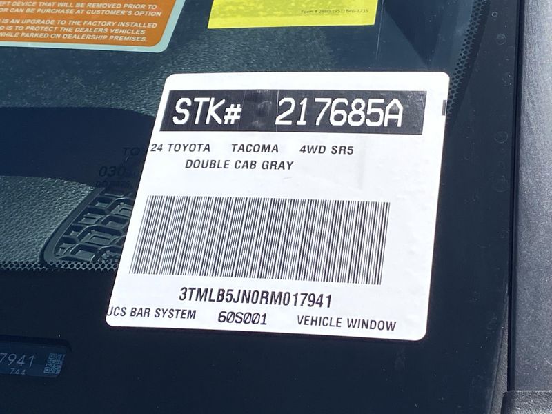 Used 2024 Toyota Tacoma SR5Image 31
