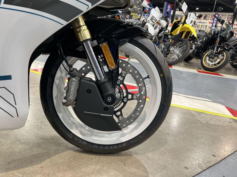 New 2026 CFMOTO 450SS Image 16