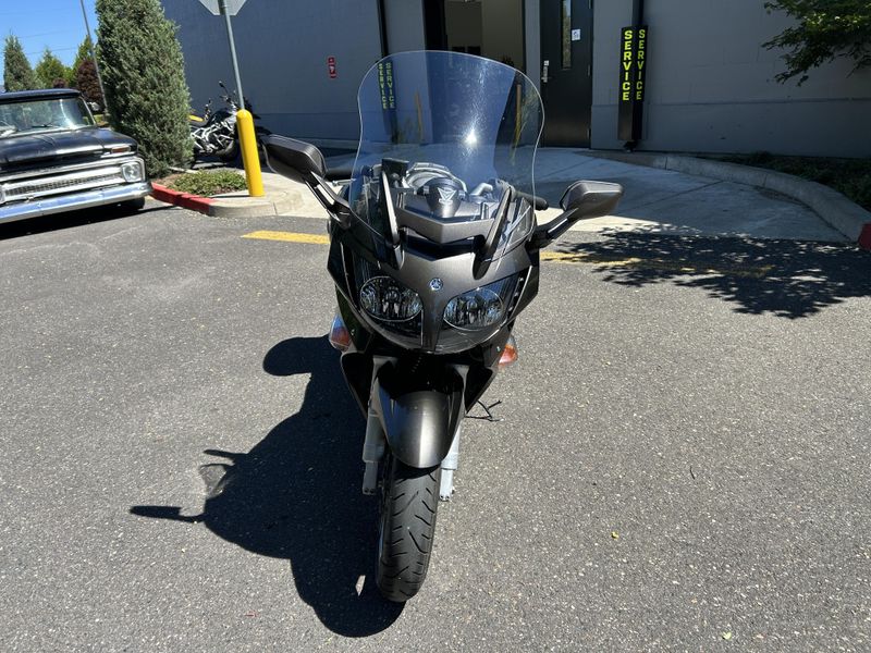 Used 2009 Yamaha FJR1300ES 