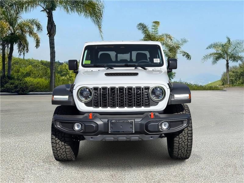 New 2026 Jeep Gladiator Mojave 4x4