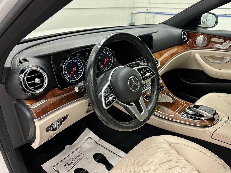 2019 Mercedes-Benz E 450 450Image 23