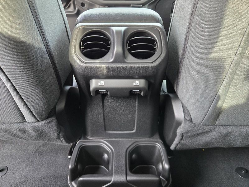 New 2026 Jeep Gladiator Sport S 4x4
