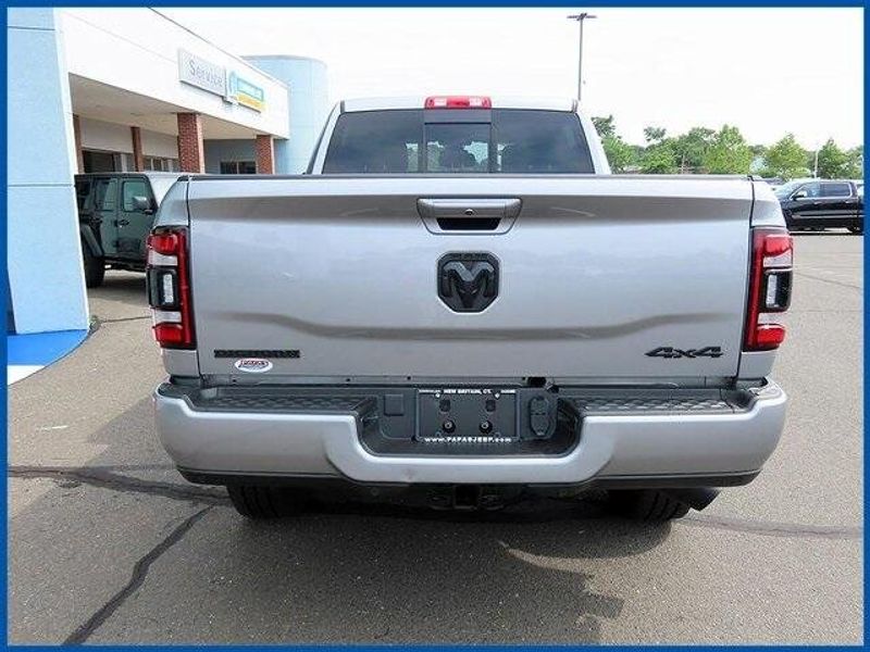 2022 RAM 2500 Big HornImage 6