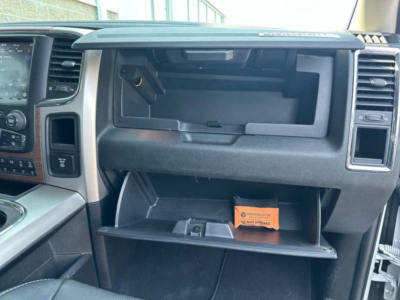 2018 Ram 2500 Laramie photo 10