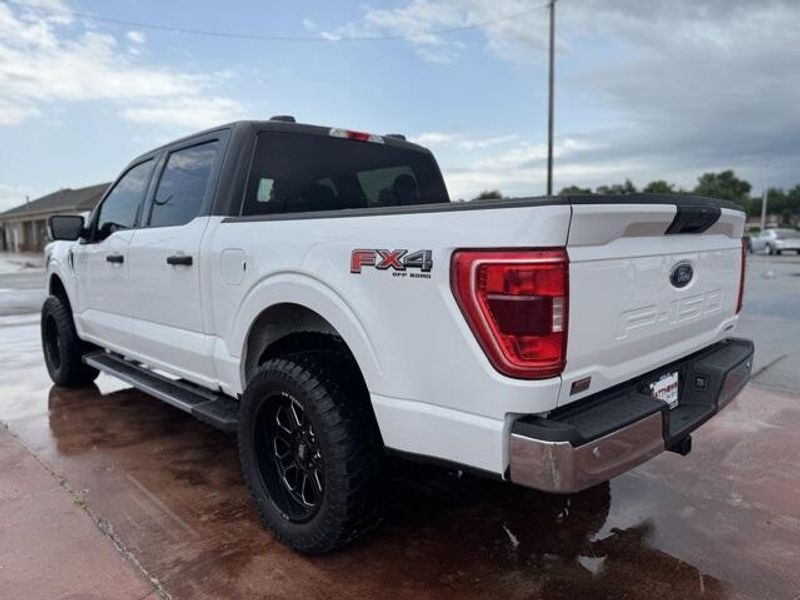 2021 Ford F-150 XLTImage 8