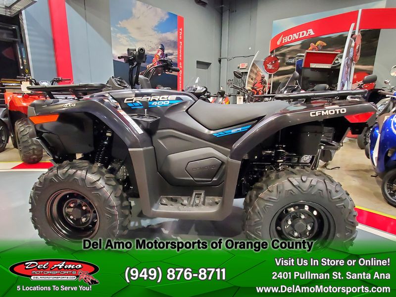 2024 CFMOTO CF400AU-6S  in a JET BLACK exterior color. Del Amo Motorsports of Orange County (949) 416-2102 delamomotorsports.com 