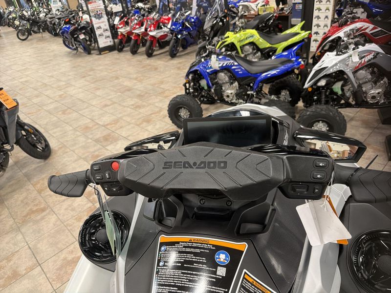 New 2026 Sea-Doo GTX LIMITED 325 (SOUND SYSTEM) Image 20