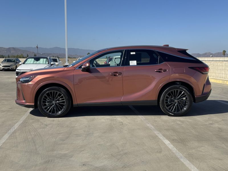 New 2026 Lexus ES 350e PremiumImage 6