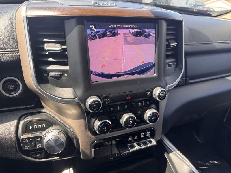 2021 RAM 1500 LaramieImage 20