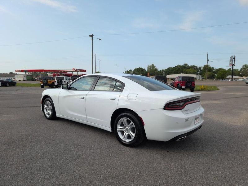 2022 Dodge Charger SXTImage 5