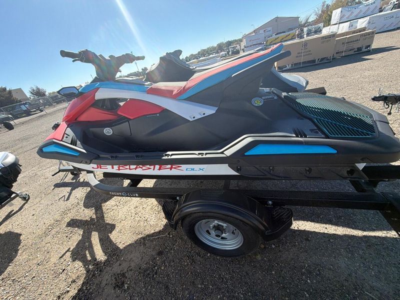 New 2025 Yamaha JETBLASTER DLX 3IMPERIAL 