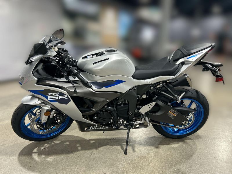 New 2027 Kawasaki NINJA ZX-6R ABS Image 20