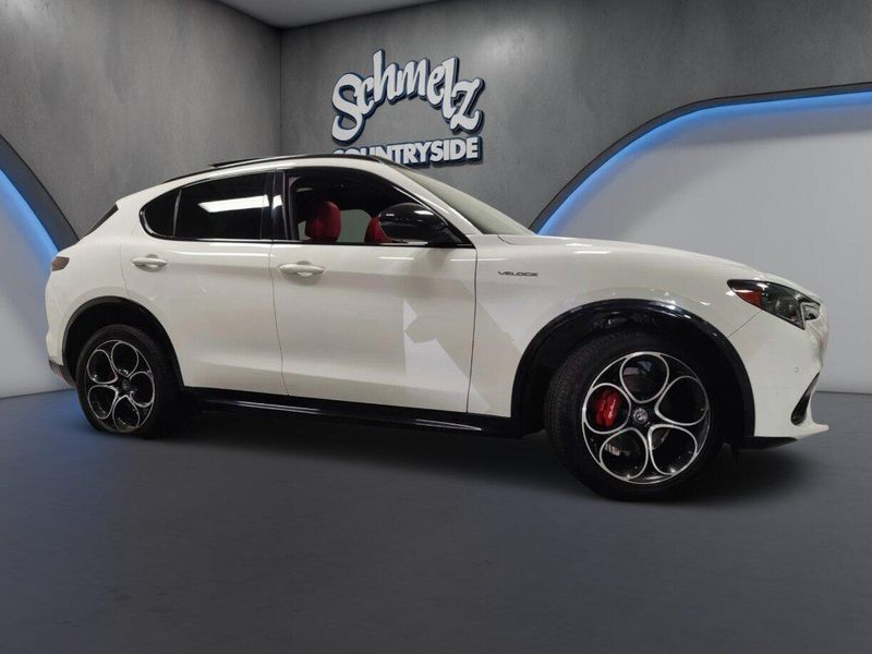 Used 2024 Alfa Romeo Stelvio Veloce AWD Premium w/Sunroof/NavImage 3